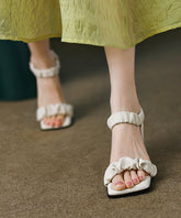 Nuevas sandalias moradas de tacón alto con punta cuadrada y punta abierta 2025